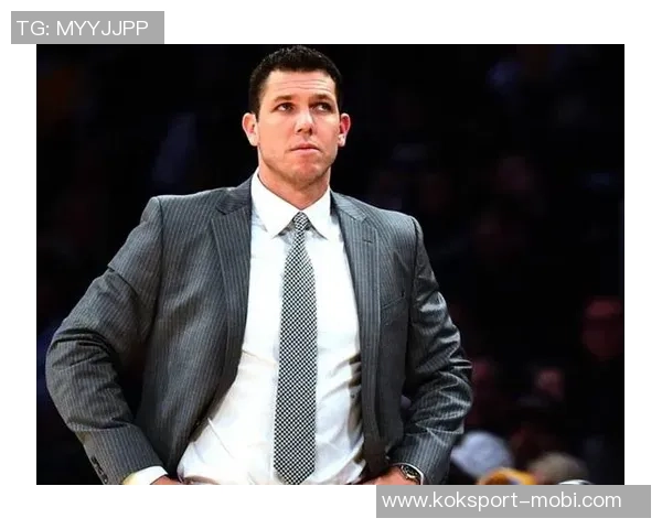 库里谈勇士交易动态表示期待波津加盟并理解截止日的复杂性 库里谈勇士交易动态表示期待波津加盟并理解截止日的复杂性